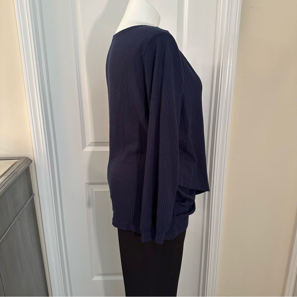 Bloomchic. Size 18/20. Navy long sleeve top. Crossover top. Plus size top. - Picture 5 of 9